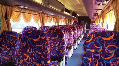 S&S International Express Bus-Seats Image